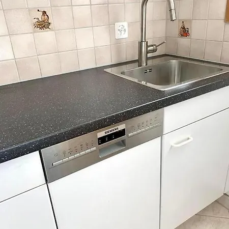 Gian: Near Congress Center & Winter Activities Apartment *